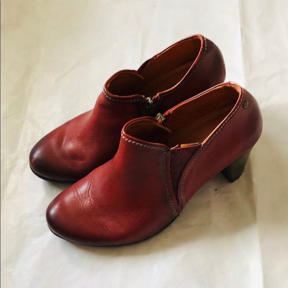 Pikolinos Booties